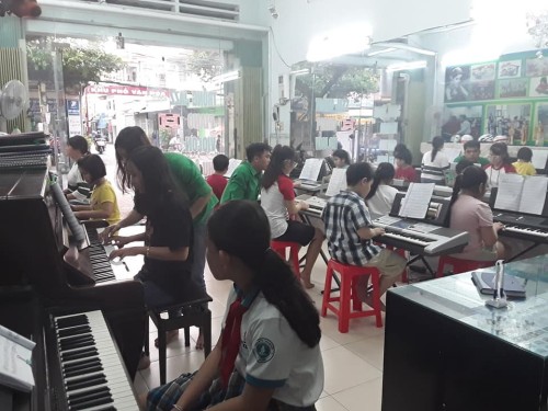 Dạy đàn Piano phường Tân Hiệp Biên Hòa