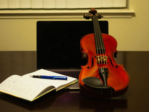 Học Violin Trực Tuyến