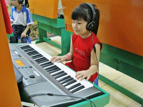 Học đàn Organ tại trung tâm dạy nhạc biên hòa
