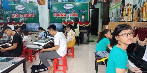 Cửa hàng bán trống cajon Biên Hòa