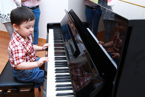 Độ tuổi thích hợp để học piano tốt nhất dành cho trẻ em
