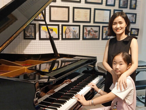 Học Online Piano Thầy Dạy Có Kinh Nghiệm Cao